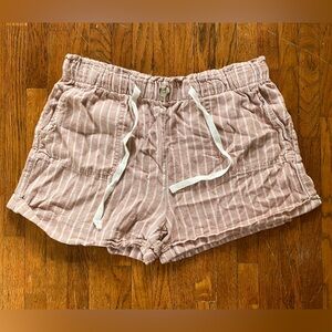 Streetwear Society Mauve & White Striped Shorts - Size M
